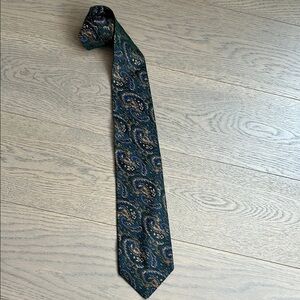 Gianfranco Ferre/ Paisley Silk Tie - Green, blue and Gold
